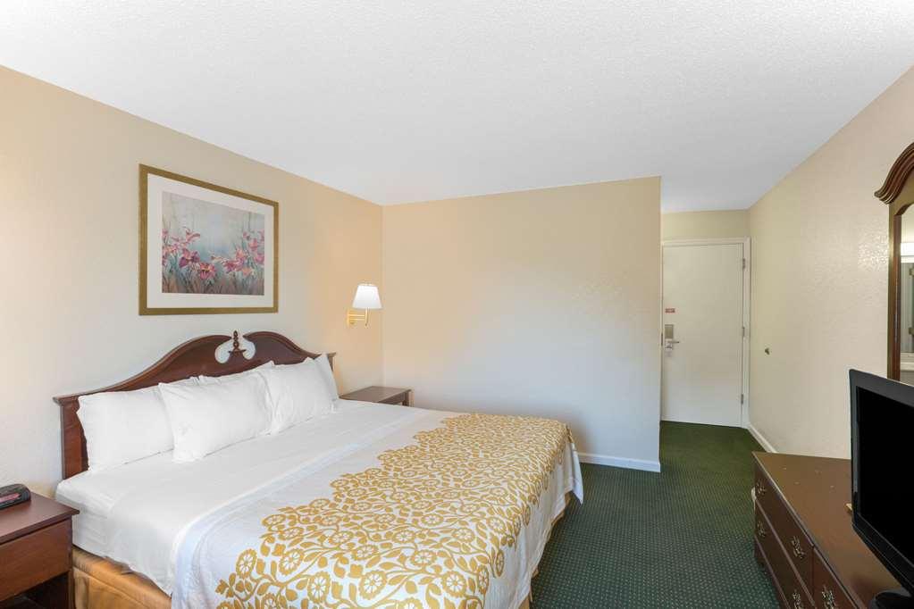 Econo Lodge Cherry Point Havelock Oda fotoğraf
