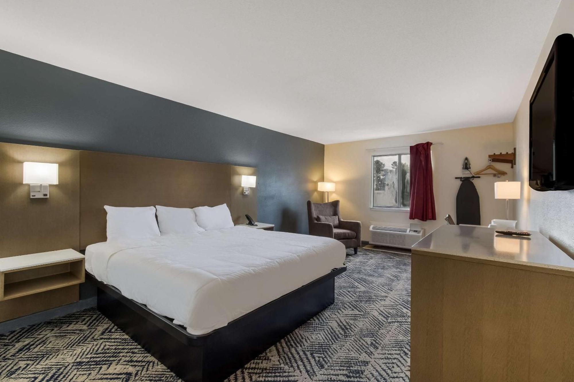 Econo Lodge Cherry Point Havelock Dış mekan fotoğraf