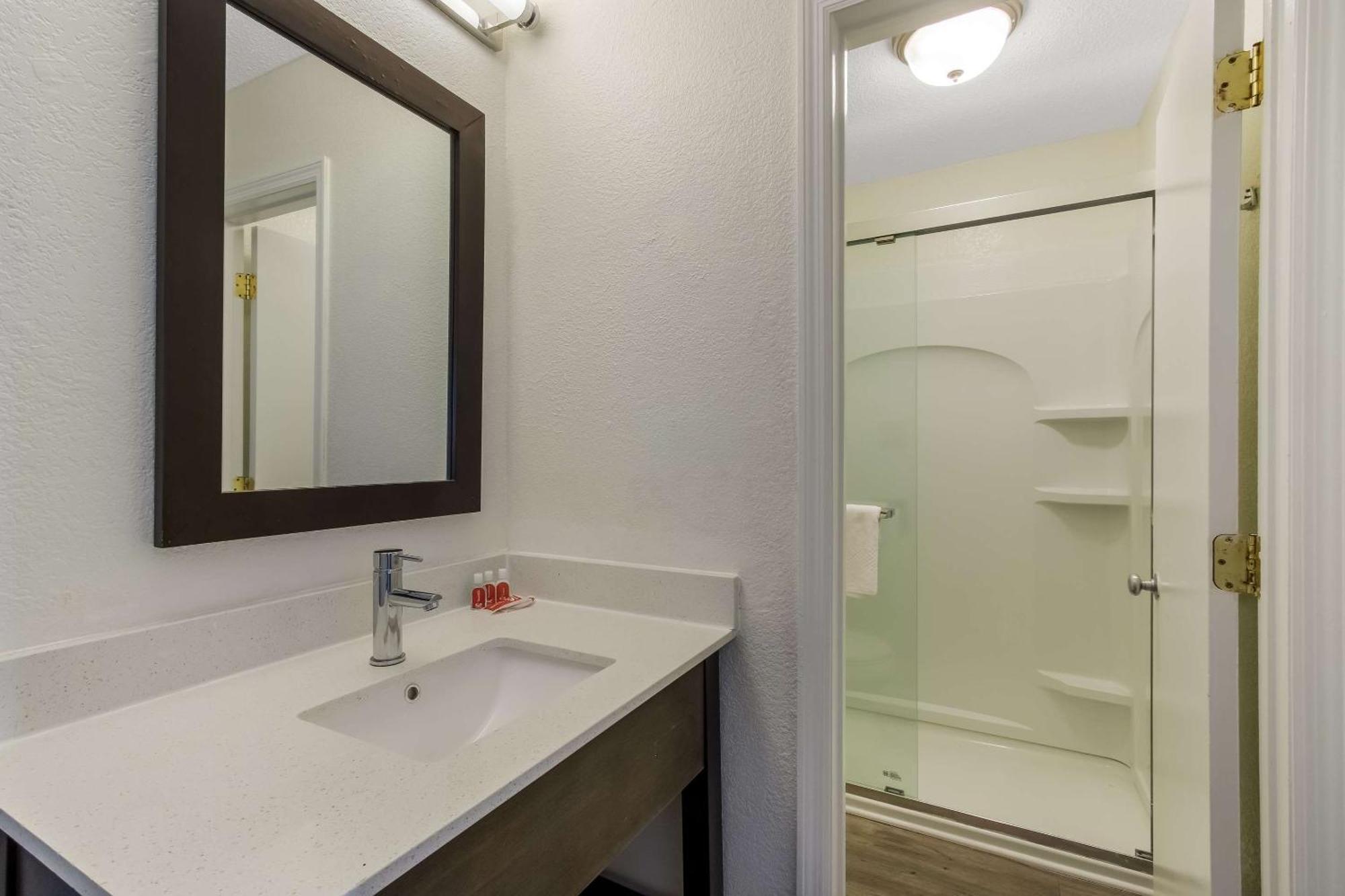 Econo Lodge Cherry Point Havelock Dış mekan fotoğraf