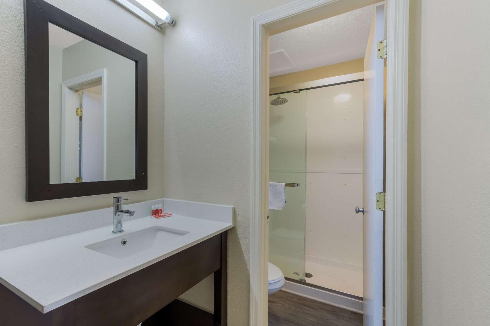Econo Lodge Cherry Point Havelock Dış mekan fotoğraf