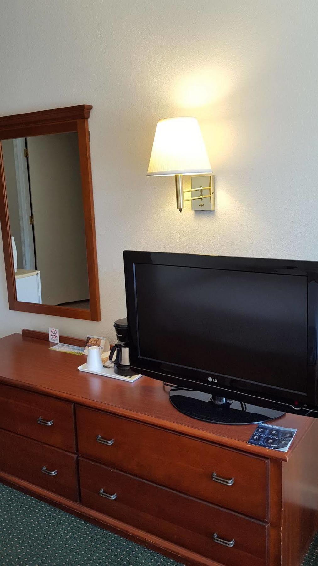 Econo Lodge Cherry Point Havelock Dış mekan fotoğraf